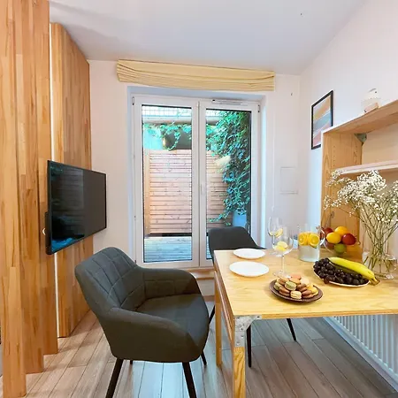 Fantastays - Sixteen Apartamento Wrocław